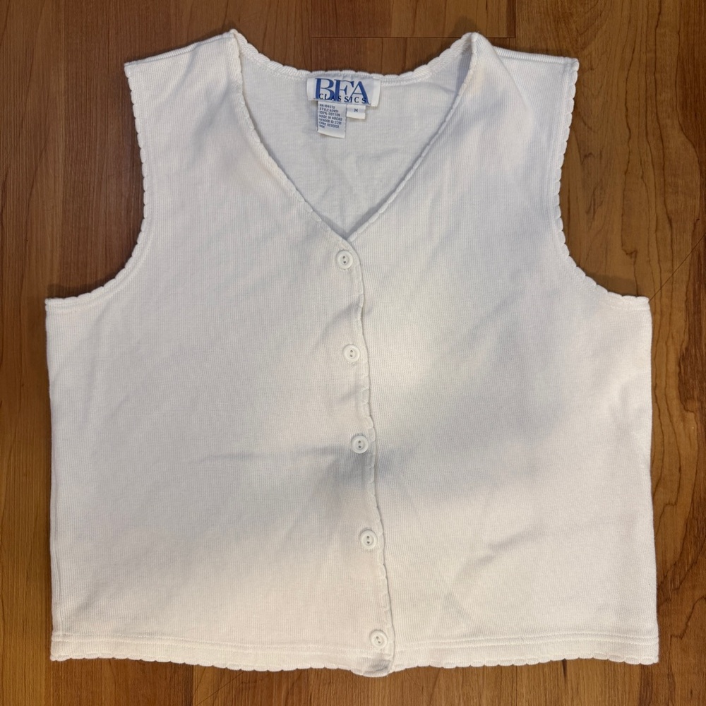 BFA White Sleeveless Button Tank Top vest Sz Medium 100% cotton